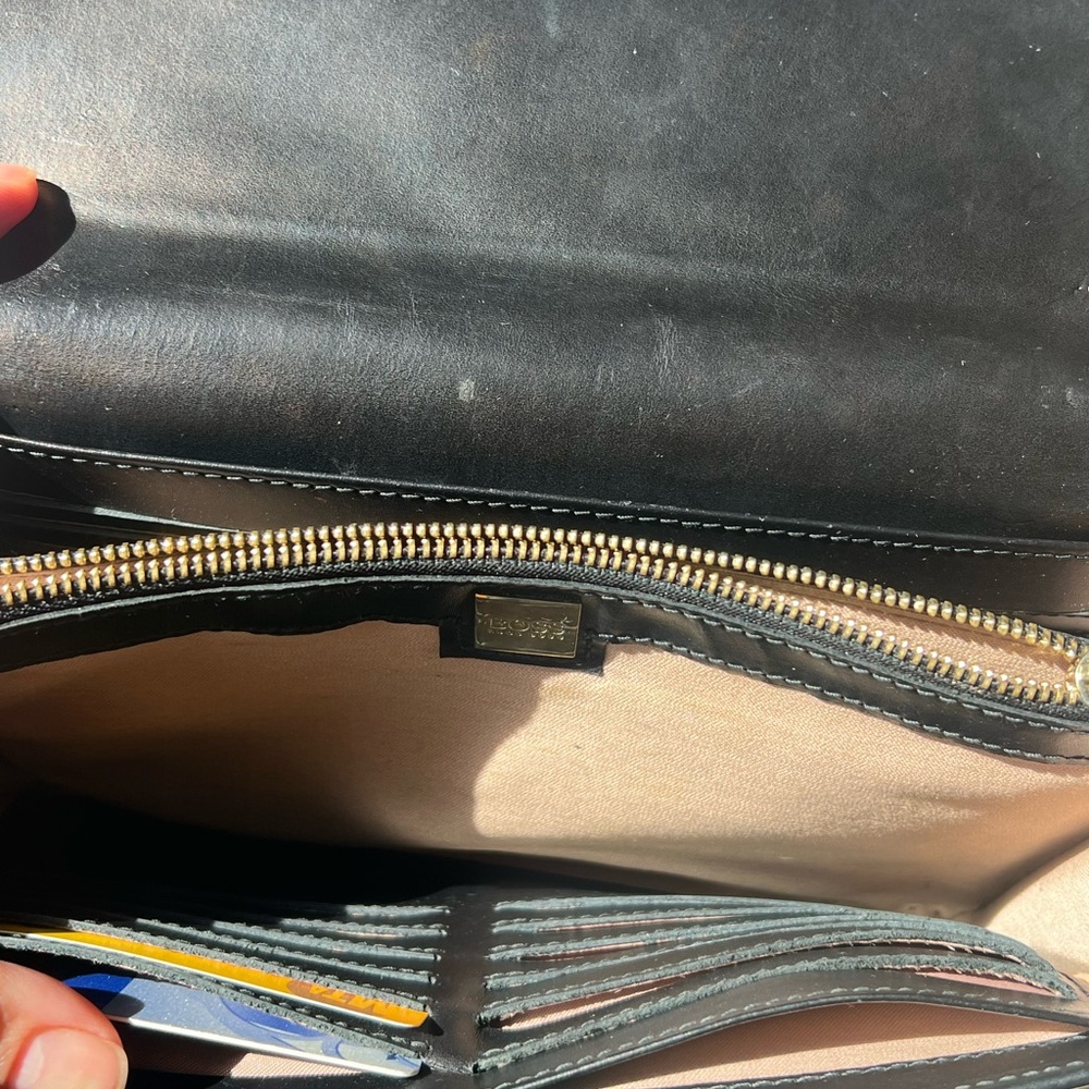 Hugo Boss Black Leather Clutch Wallet on Chain - Picture 4 of 10